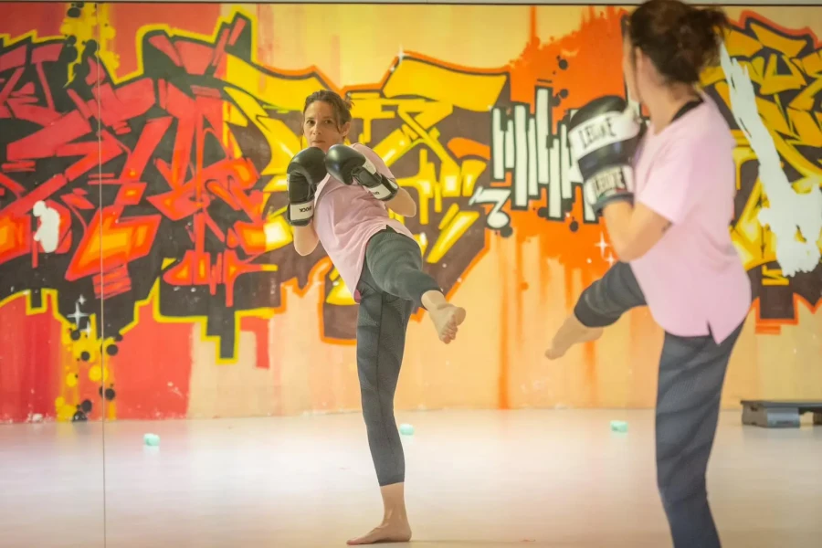 Natacha boxe et miroir